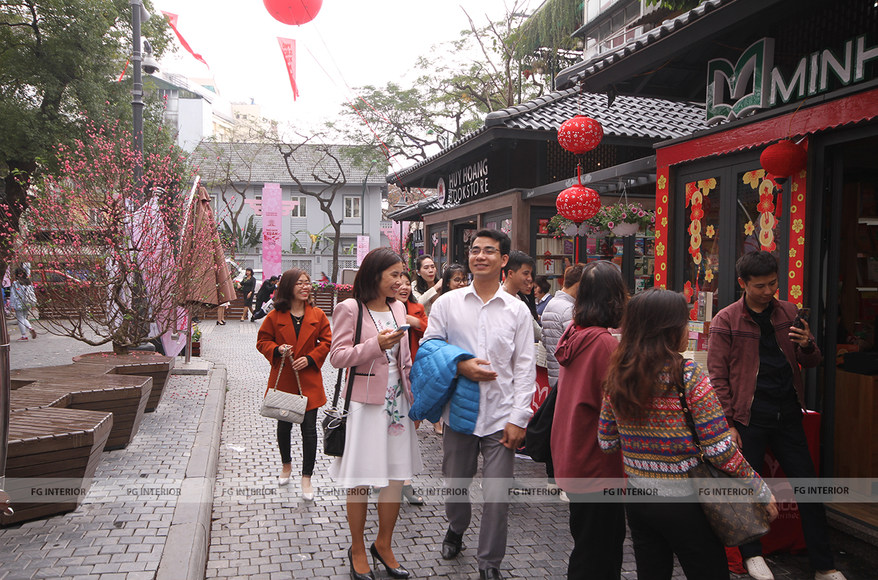 2018_ẢNH DU XUÂN PHỐ SÁCH (4)