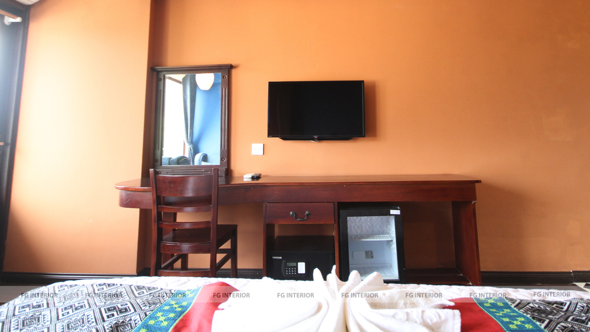 Thiết kế nội thất Pearl Hotel tân cổ điển kết hợp với phong cách phối màu color block 