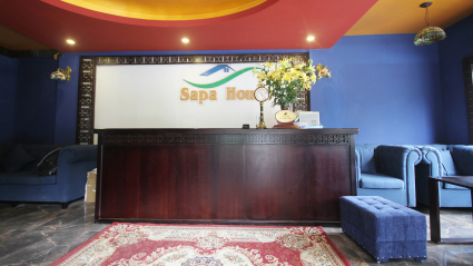 Thiết kế nội thất Pearl Hotel tân cổ điển kết hợp với phong cách phối màu color block 