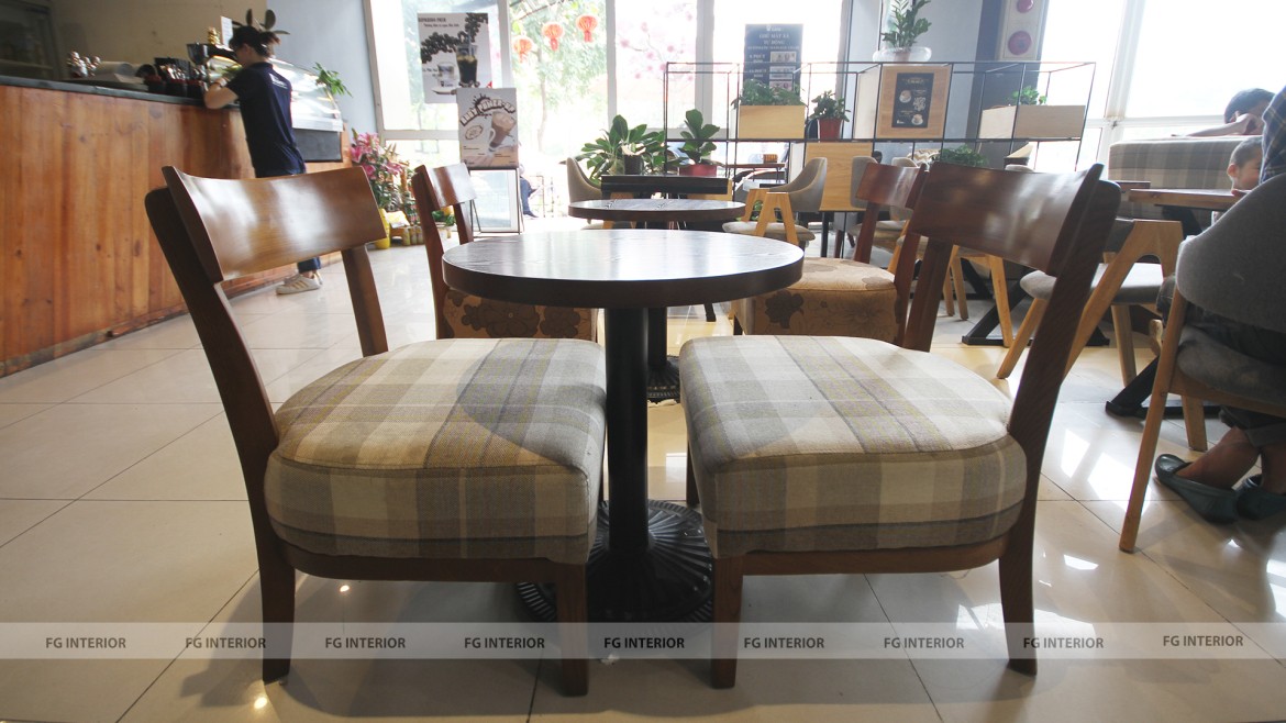 Ung dung nhâm nhi cafe và ngắm cảnh tại The Cafein - chung cư N04 Thành Thái