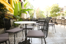 ban-ghe-tra-sua-yifang-16