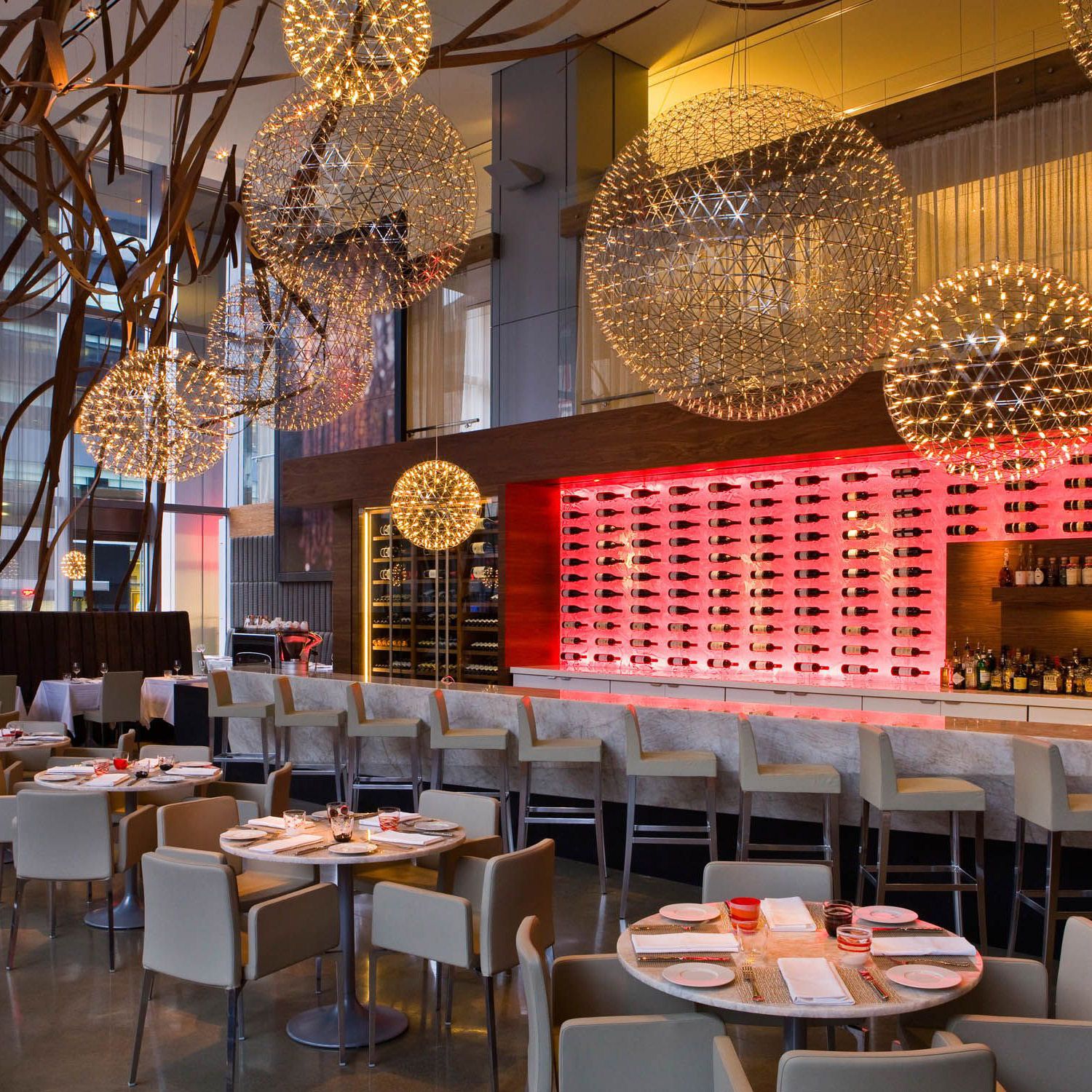 Cách chọn đèn trang trí cho nhà hàng